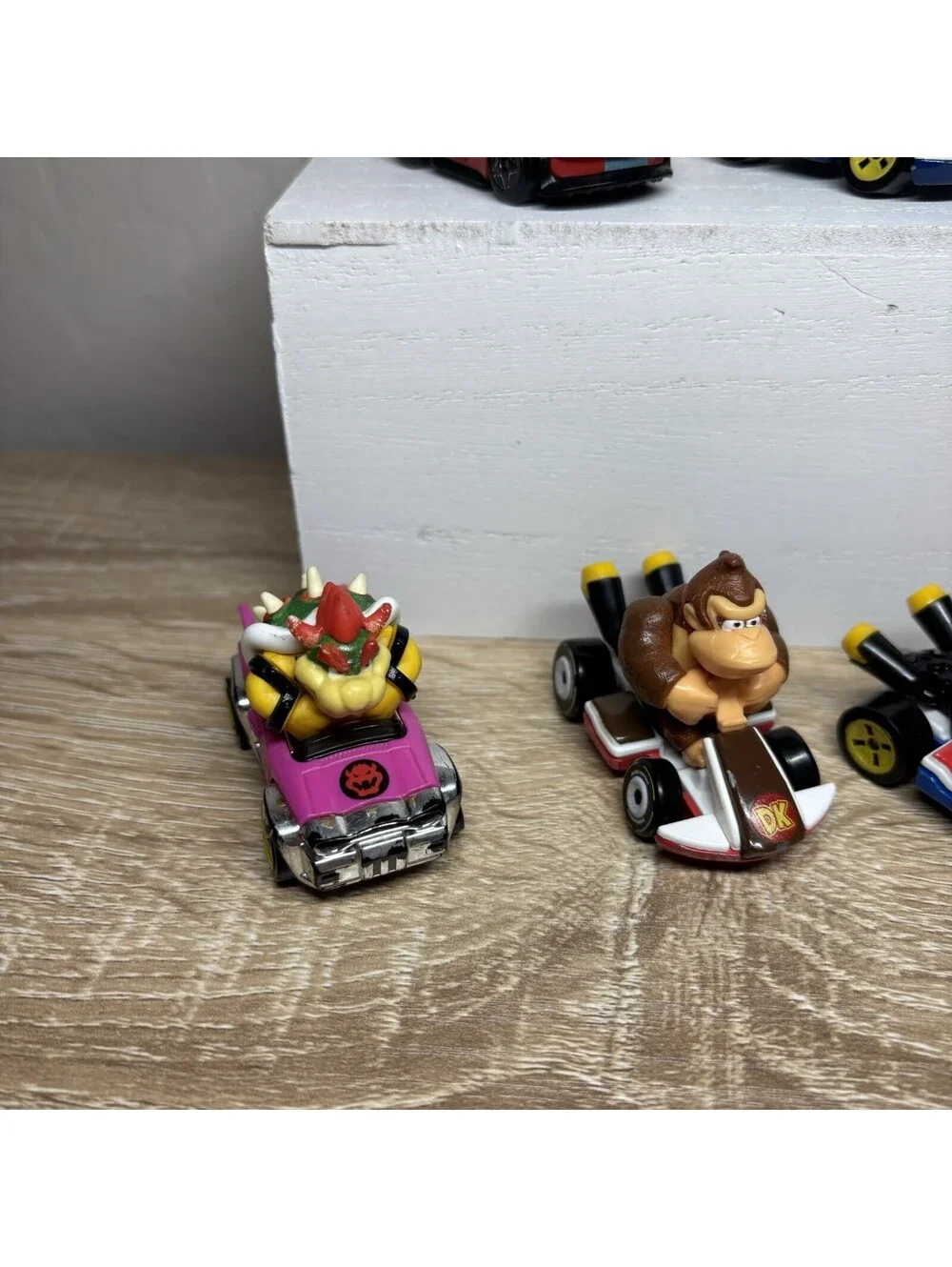 Hot Wheels Mario Kart Diecast Vehicle Lot 5 Pc Mario Luigi Bowser Donkey Kong